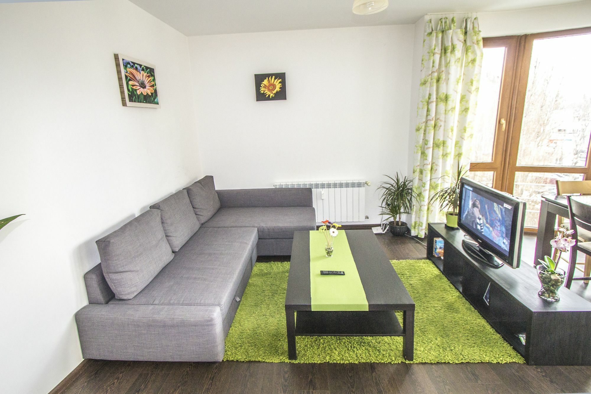 Flora Apartment Centrum Sofia Bagian luar foto
